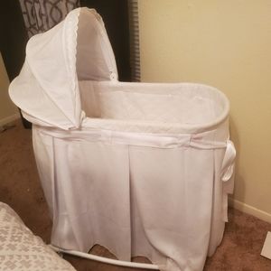 bassinet